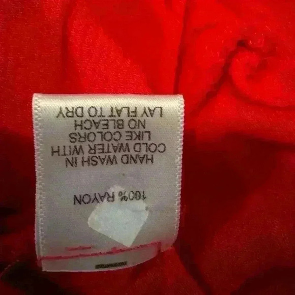 Gibson Women’s Large Tank Top Ruffle Holiday Patriotic Cherry Red Gauze Flowy - Picture 6 of 10